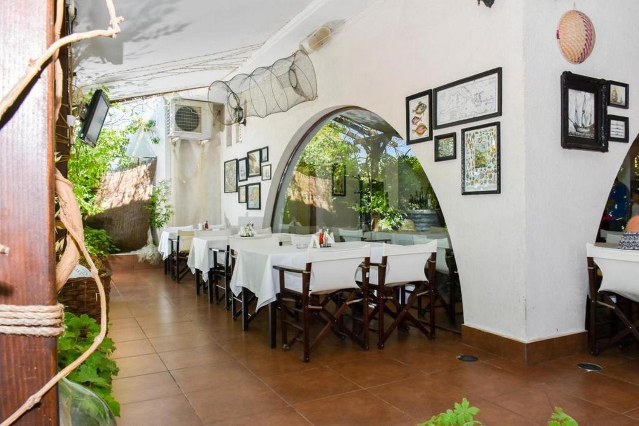 Visit Sunny Beach Marina Apartments 라브다 외부 사진